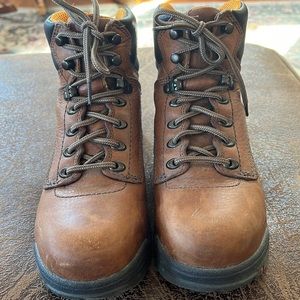 Brown Leather Women's Hiking Boots